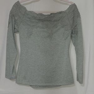 Gray long sleeve off the shoulders tops